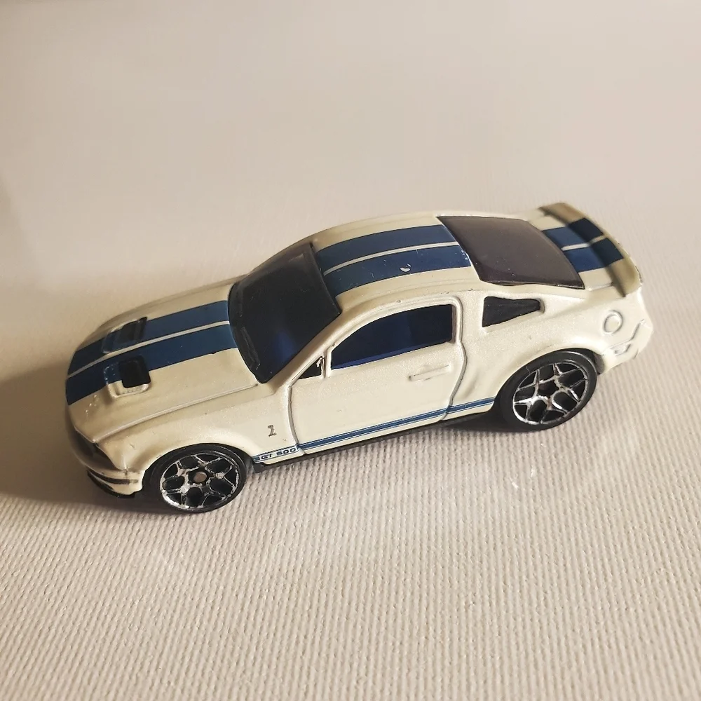 2007- SHELBY GT 500 Hot Wheel